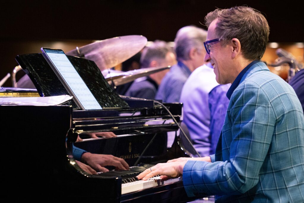 09302025 ISJAC at Dizzy's _ Tracy Yang Photography _ FINAL 17