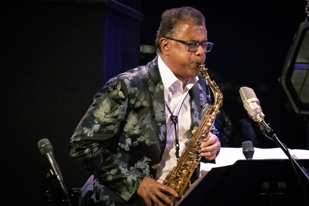 09302025 ISJAC at Dizzy's _ Tracy Yang Photography _ FINAL 26